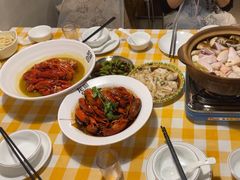 -龙巢盱眙龙虾·鸡煲·烧烤宵夜(坪洲店)