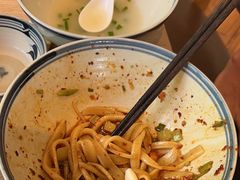 -宋益驴蹄子面肉夹馍(辛家庙店)