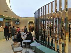 -奈雪的茶(亨特国际广场店)