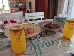 -Rabbit Cafe私房西餐甜点咖啡(栖霞路店)