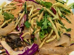 -鑫渔港海鲜本地菜·山海关浑锅(东戴河店)