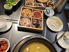 -野菌皇海景野生菌火锅(滨海大道店)