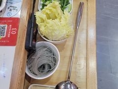 -鲁员外地锅鸡地锅鱼(龙湖江东天街店)