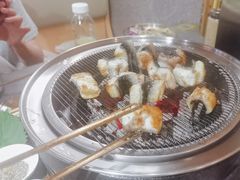 -围炉肉舍•炭烤活鳗•丹东海鲜烤肉(步行街店)