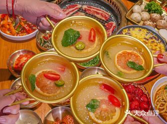 重庆️大碗果酒配烤肉滋滋冒油！宝藏韩料店