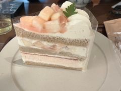 白桃乌龙轻奶油戚风-RUXU入续糖水铺与包(卓悦中心店)