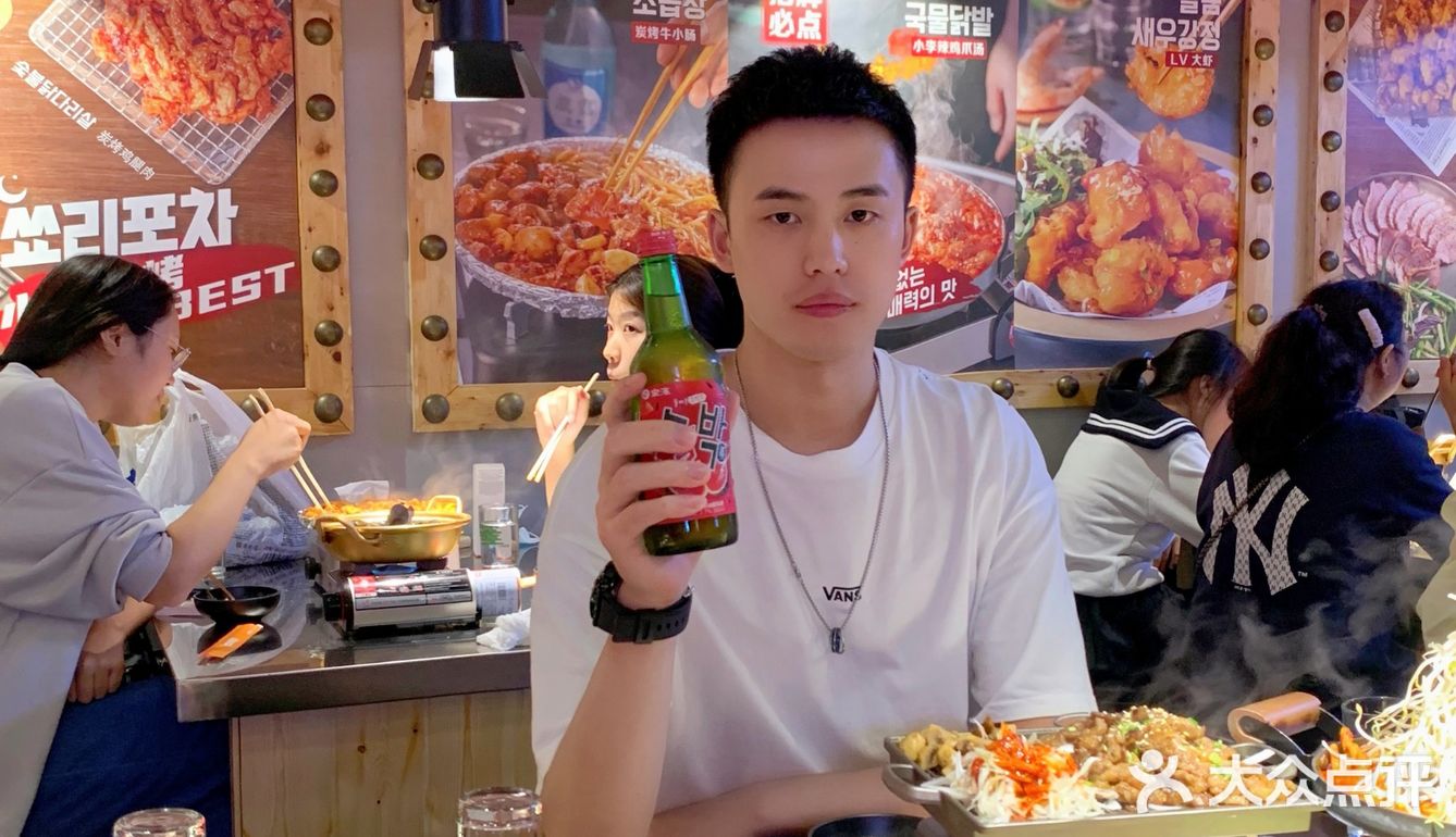 成都探店｜✅打卡正宗韩餐小李布车