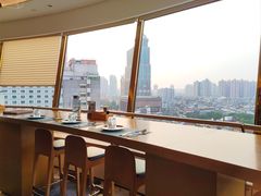-杏荟旋转餐厅(广州爱群店)