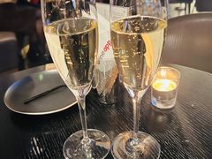 -wineapp葡萄酒餐吧(外滩金融中心店)