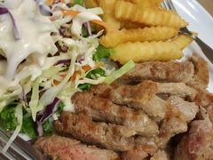 -J Daeng Seafood