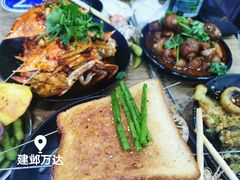 面包片-老虎滩大连海鲜烧烤(建邺云锦路总店)