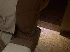 -金色印象·4K影院式足体养生(金沙店)