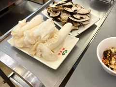 -野菌园·野生菌火锅首创第一家(关兴路总店)