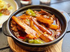 黑椒牛肉茄子煲-玥记茶餐厅(十字门华发商都一期绸带店)