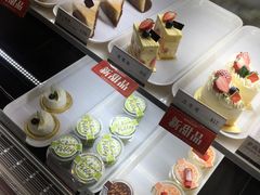 -樱花糕坊(凯德广场店)