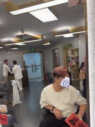-即型男士理发工作室