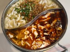 -德林酸菜鱼火锅(南丹店)