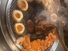 -围炉肉舍•炭烤活鳗•丹东海鲜烤肉(步行街店)