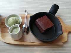 -必胜客(证大大拇指店)
