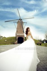 -白雪公主婚纱摄影