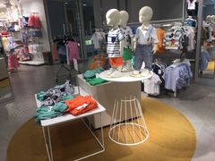 -H&M(天一广场店)