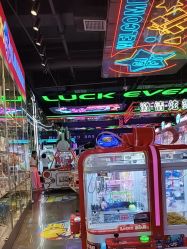 -LuckyStar幸运星家庭娱乐中心(南昌万象汇店)