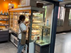 -凯司令西点房(虹桥路站店)