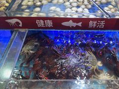 -四囍码头海鲜烧烤自助火锅(外滩南京东路悦荟广场店)