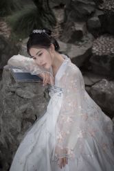 -汉仪华裳汉服馆(打浦桥店)