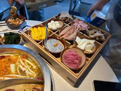 -芈重山老火锅(广州首店)
