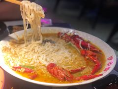 -沪小胖·小龙虾·蓝龙王(八佰伴店)
