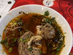-李双猪·小龙虾·烧烤·羊肉煲(乐山店)