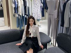 -王府井奥莱临潼小镇(临潼店)