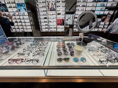 -LensCrafters亮视点(蓝色港湾店)