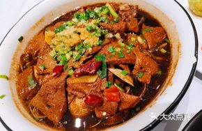 Sichuan-style Clams with Pig Liver and Green Sichuan Pepper