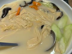 -汤城小厨•粤菜•靓汤(西直门凯德MALL店)