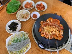 -城山辣炒黑猪肉