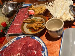 -周小明火锅(黑金冠社区店)