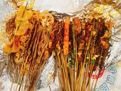 -陈员外正宗夹江烧烤(广福路店)