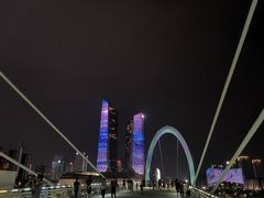 -南京眼步行桥
