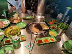 -欧巴炭烤肉오빠숯불구이(南京东路店)