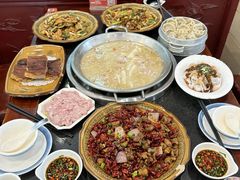 -老来福·非遗酸汤兔(凯旋路店)