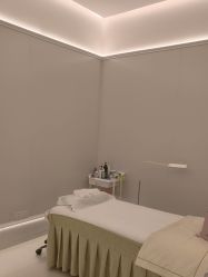 -苑苑vbeauty科技美容SPA