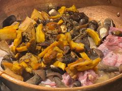 -阿山卓·野生菌火锅·纳西火塘烤肉