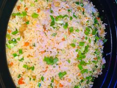 -钱大妈海鲜饭店(保利林语店)