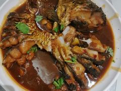 -何适山庄(水长城P2停车场店)