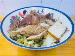 -明姨仔潮汕美食·碳炉猪脚·汕尾牛腩饭·起片鸡煲(起义路店)