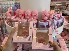 -王府井奥莱临潼小镇(临潼店)