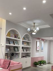 -十月摄影•专注孕婴童写真(汉口香港路店)