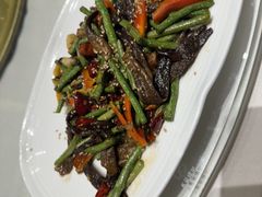 -闫府私房菜(恒隆店)